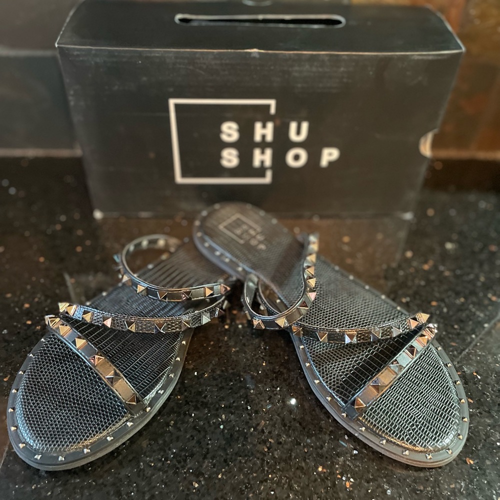 NEW ShuShop Black Stud Sandal sz 7